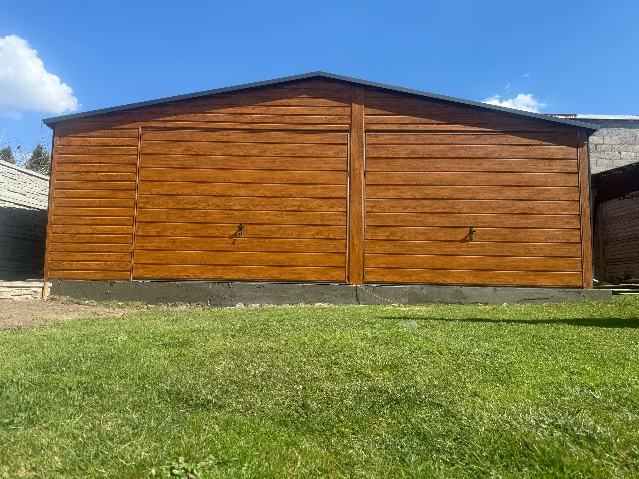 Garaż drewnopodobny 7x5,5m ID- D30 - obrazek 3